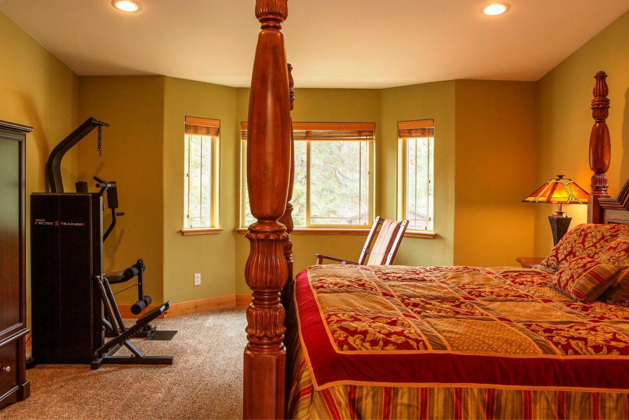 5-Star Luxury Tahoe Cabin! Great Location! Pool Table!Darts! Poker! Ping Pong! Games! 南太浩湖 外观 照片